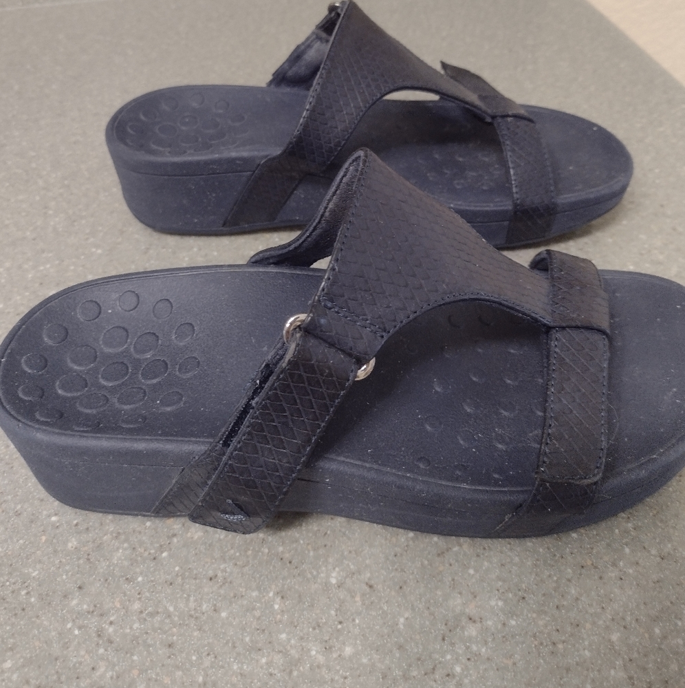Vionic Sandals